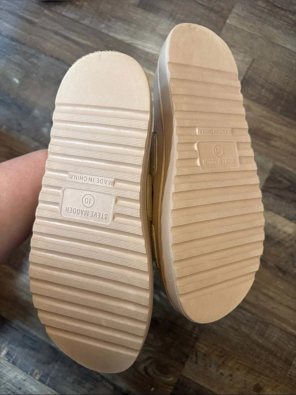 Steve Madden Beige Platform Slide Sandals with Buckle